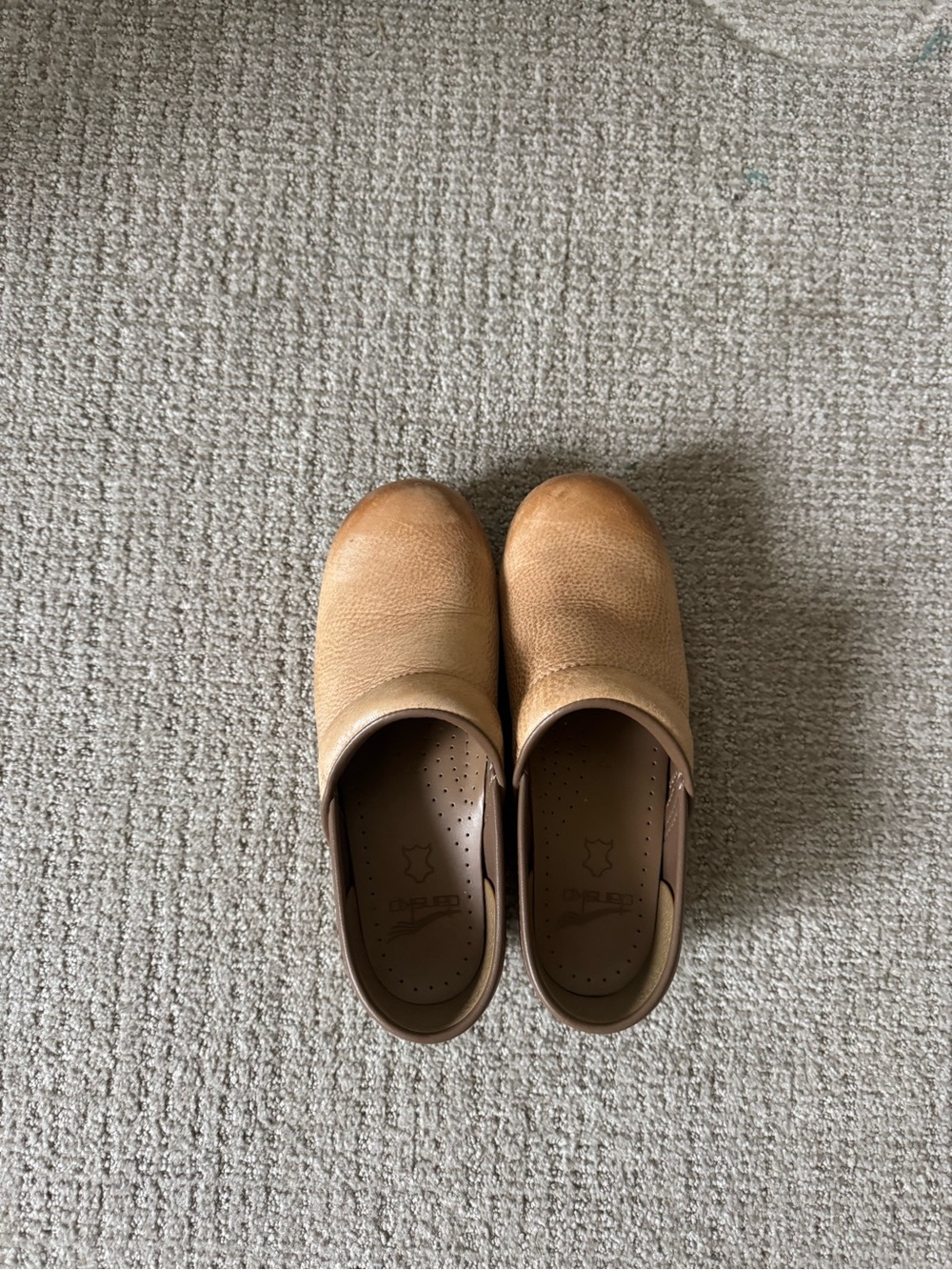 Barely worn Dansko clogs